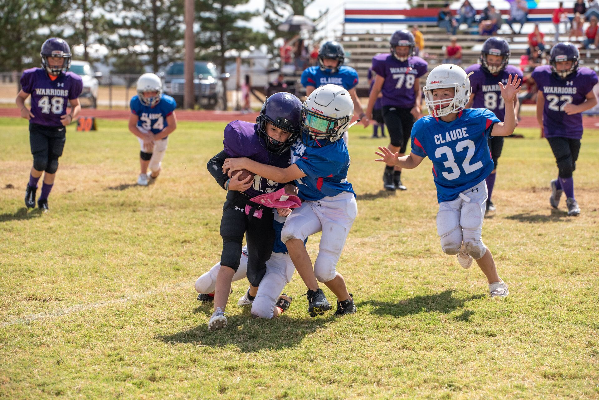 Hi Plains youth 6-man football action